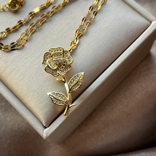 Collier Stainless