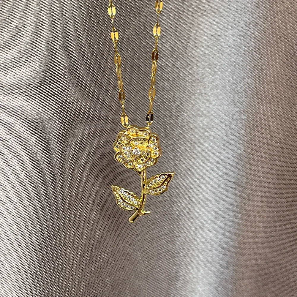 Collier Stainless